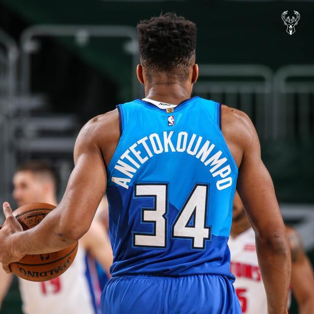 江南体育官网-东部八队厮杀空前激烈 夺冠赔率看好雄鹿篮网